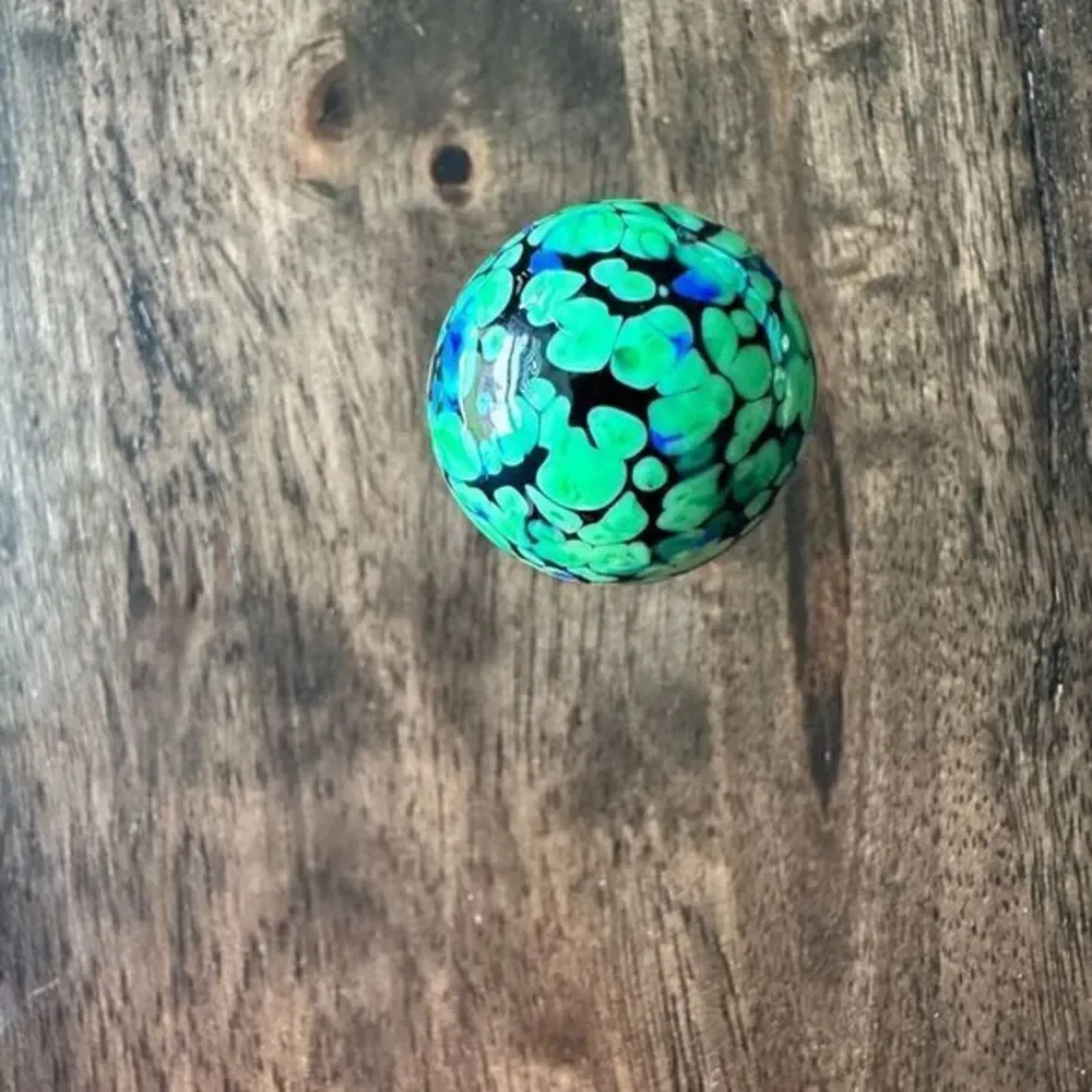 NIB - Silver Wine Bottle Stopper with Green ceramic ball